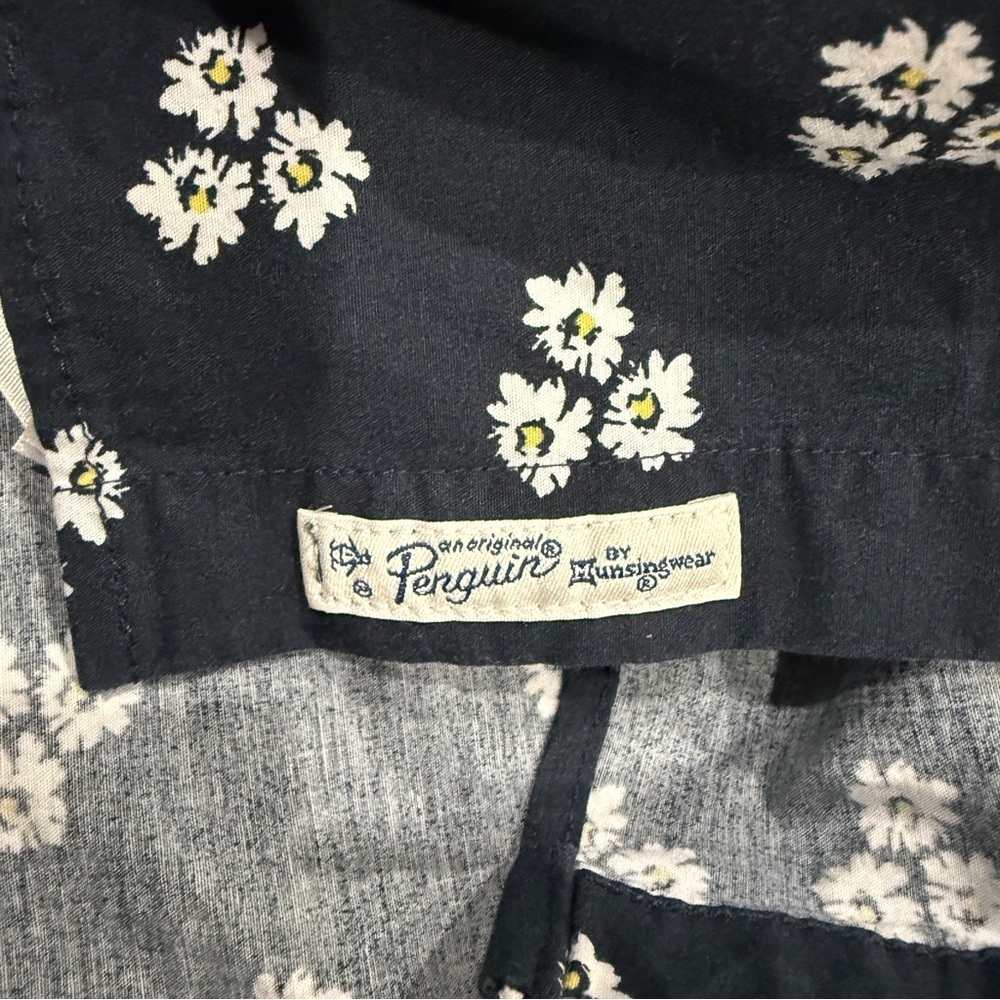 An Original Penguin by Munsingwear Blue Flower Button Down Long Sleeve - Picture 9 of 13
